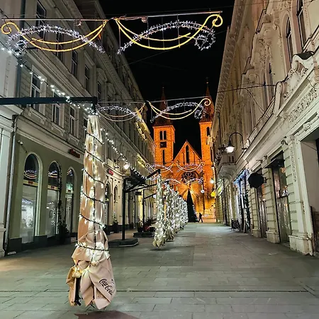 The Pearl - Bascarsi - Walk Everywhere * Sarajevo