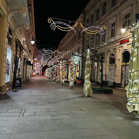 The Pearl - Bascarsi - Walk Everywhere