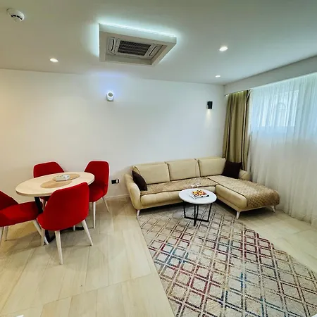 The Pearl - Bascarsi - Walk Everywhere