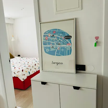 The Pearl - Bascarsi - Walk Everywhere *