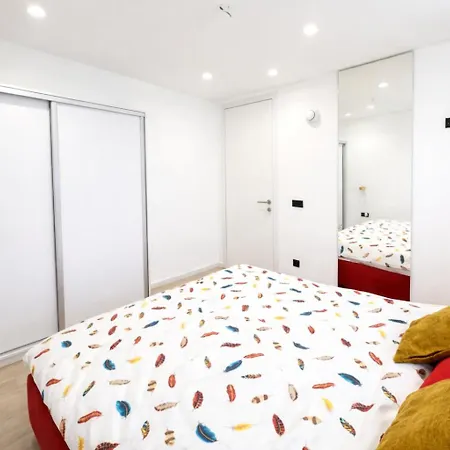 The Pearl - Bascarsi - Walk Everywhere * サラエヴォ